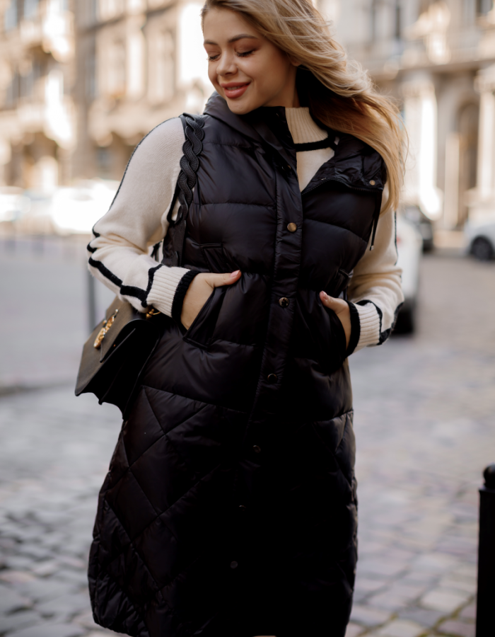 Французька безрукавка в стилі MaxMara