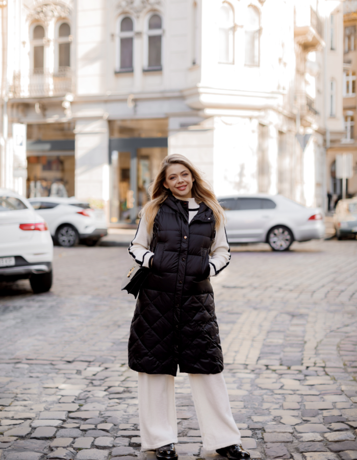 Французька безрукавка в стилі MaxMara