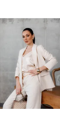 Майка з мереживом у молочному відтінку. Доступні розміри: XS, S, M