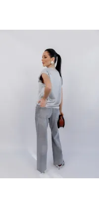 Футболка у сірому відтінку з сатиновими вставками, одяг від Jador