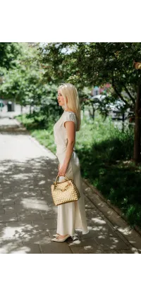 Сукня з драпіруванням, зображення