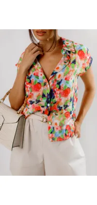 Блуза з флорестичним принтом. Доступні розміри: S