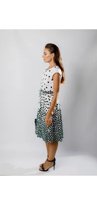 Французька сукня в горох зображення 1