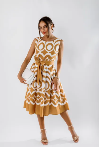 Котонова сукня міді