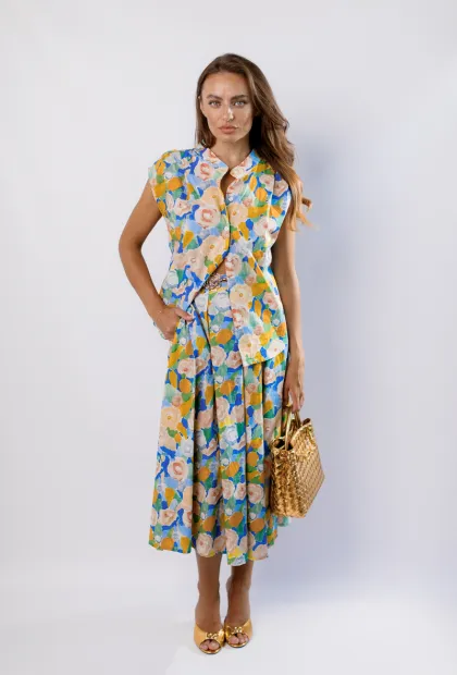 Костюм з спідницею