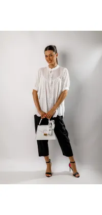 Блуза з натуральної бавовни. Колір: Білий