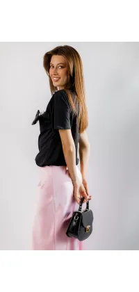 Сатинова спідниця міді, зображення