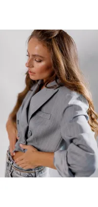 Елегантний вкорочений піджак. Колір: Сірий