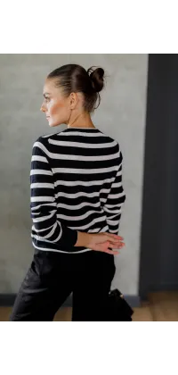 Кардиган з французького трикотажу. Колір: Чорно-білий