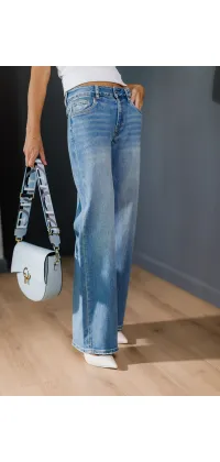 Французькі світло-блакитні джинси. Колір: Блакитний