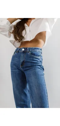 Класичні джинси прямого крою, одяг від Jador