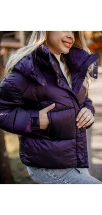 Куртка з об'ємним капюшоном, одяг від Jador