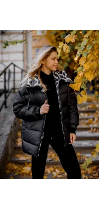 Італійський вкорочений пуховик, одяг від Jador