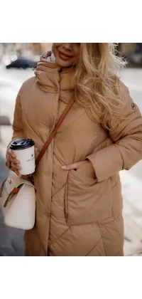 Подовжена куртка Rinascimento. Доступні розміри: M, XL