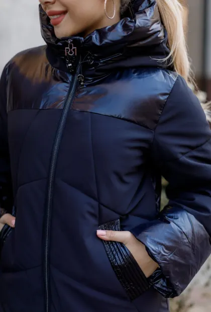 Подовжена куртка пуховик
