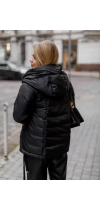 Чорна куртка пух\перо, від Jador