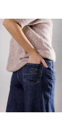 Класичні французькі джинси, одяг від Jador