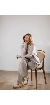 Костюм з кристалами Swarovski. Колір: Бежевий