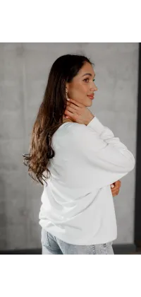 Італійський білий oversize светр із V-подібним вирізом і довгими рукавами для стильного комфорту., одяг від Jador