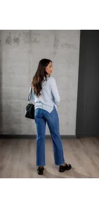 Джинси прямого крою. Доступні розміри: 