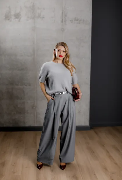 Класичні сірі палаццо