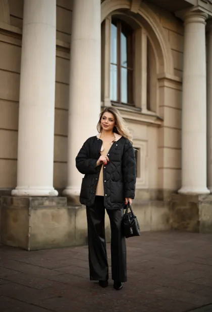 Куртка з капюшоном