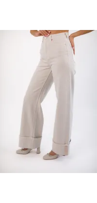 Французькі джинси з підворотами. Колір: Бежевий