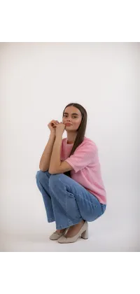 Французькі джинси-кльош у класичному синьому відтінку, одяг від Jador