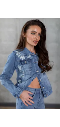 Джинсова куртка з вишивкою, одяг від Jador