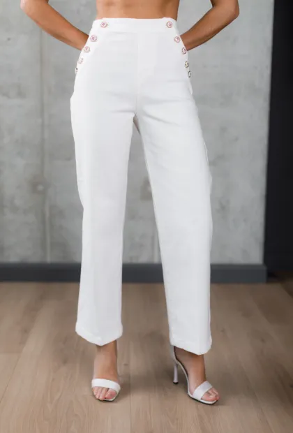 Класичні білі джинси