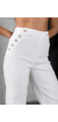 Класичні білі джинси. Доступні розміри: 