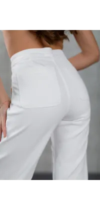 Класичні білі джинси, одяг від Jador