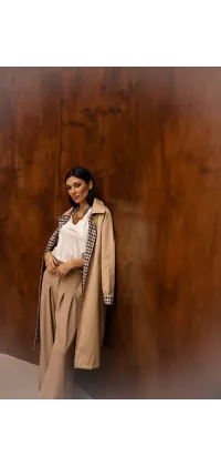 Тренч кольору кемел. Доступні розміри: S/M, L/XL