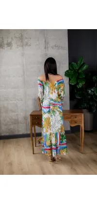 Легка сукня з 100% натурального шовку з яскравим тропічним принтом, вільного крою з відкритими плечима., одяг від Jador