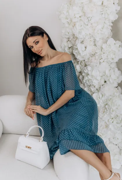 Сукня з натурального шовку в горошок