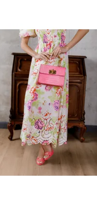 Сукня з квітковим дизайном. Доступні розміри: Tu