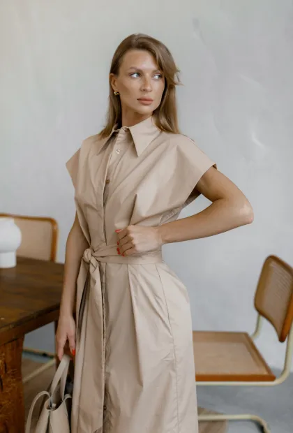 Бежева сукня IMPERIAL