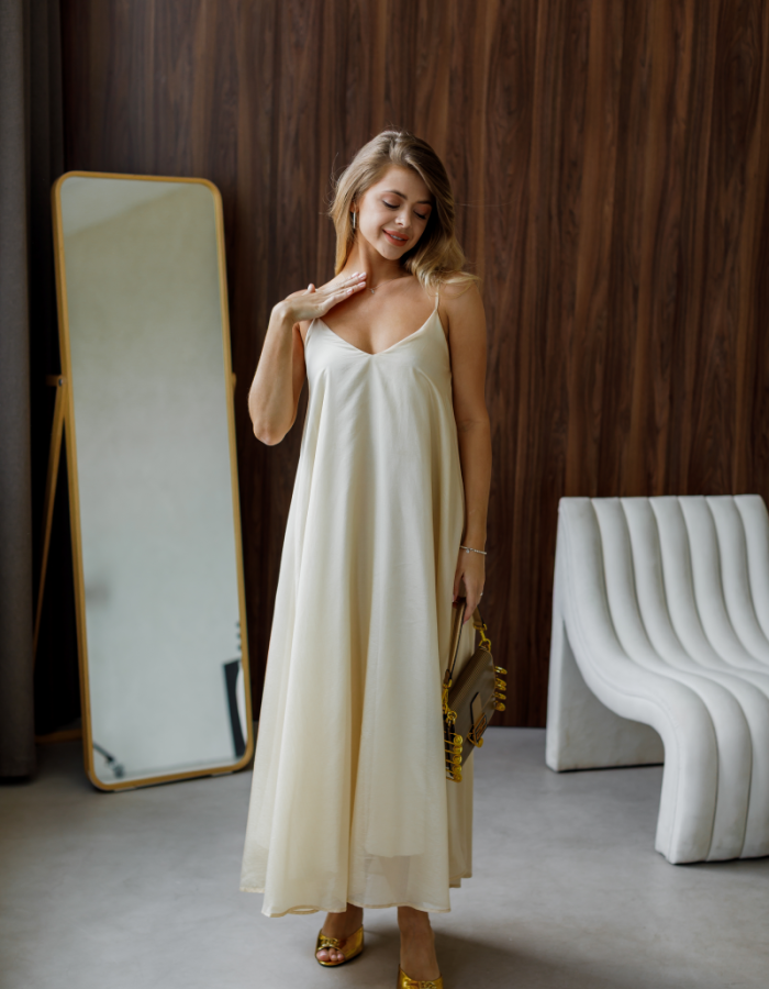 Сукня в стилі slip dress