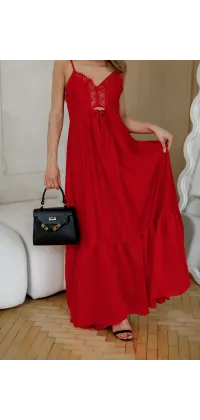 Довга червона сукня з мереживним ліфом, тонкими бретелями та пишною спідницею, одяг від Jador