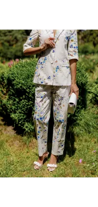 Класичний піджак IMPERIAL. Доступні розміри: 