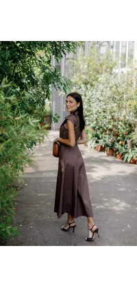 Шоколадна сукня IMPERIAL. Доступні розміри: 