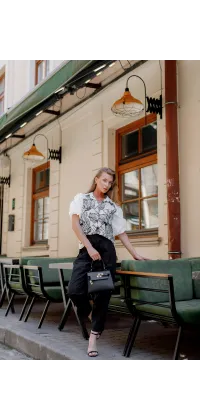 Французька блуза з вишивкою. Колір: Білий