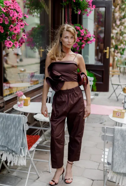 Шоколадні штани з високою посадкою