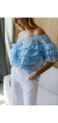 Блуза з воланами. Колір: Блакитний