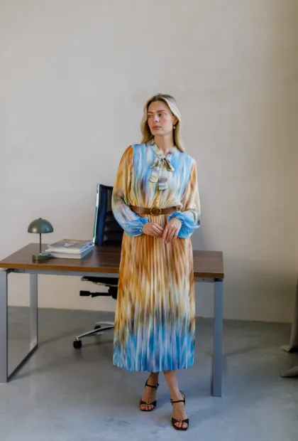 Сукня з акварельним принтом