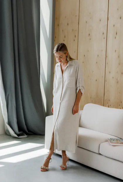 Лляна сукня-міді