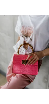 Футболка "LOVE ME" Італія, одяг від Jador