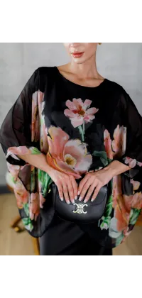 Блуза з італійського шовку. Доступні розміри: Tu