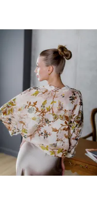 Легка сорочка з флористичним принтом — Італія, одяг від Jador