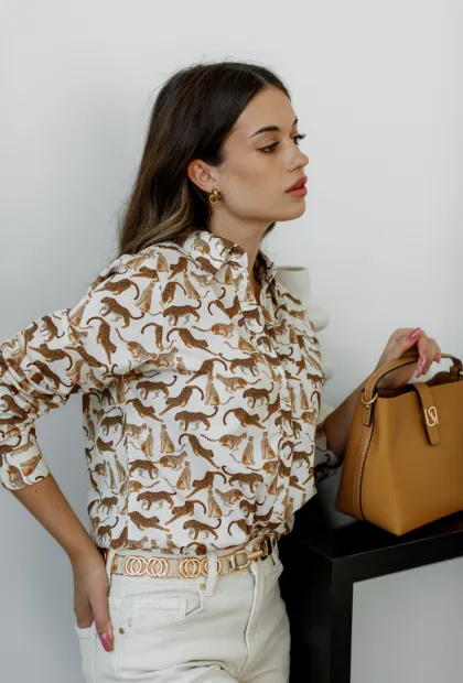 Класична сорочка з принтом